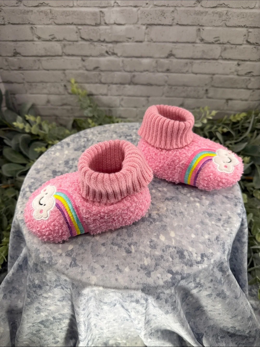 WONDER NATION Pink Fuzzy “Happy Cloud” Sock Collar Bootie Slippers Baby Girls 5M